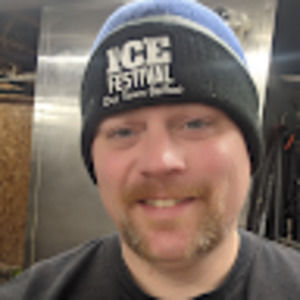 Meet your Posher, Travis